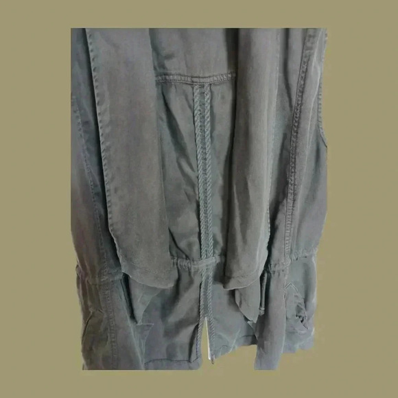 Max jeans tensel vest jacket sleeveles size M green army color - Picture 4 of 9